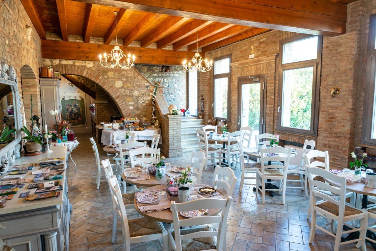 Agriturismo Le Fontanelle Da Valente Montichiari Extérieur photo