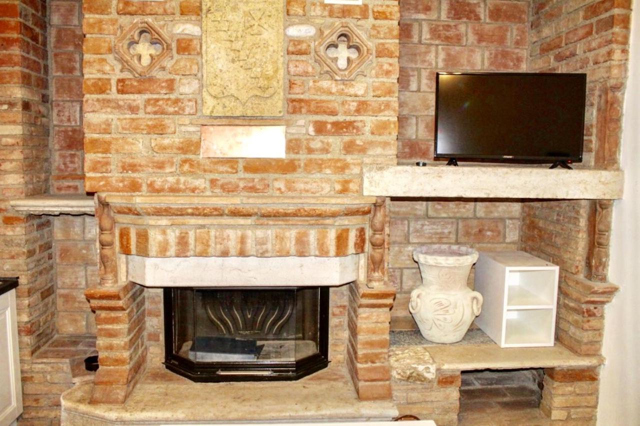 Agriturismo Le Fontanelle Da Valente Montichiari Extérieur photo