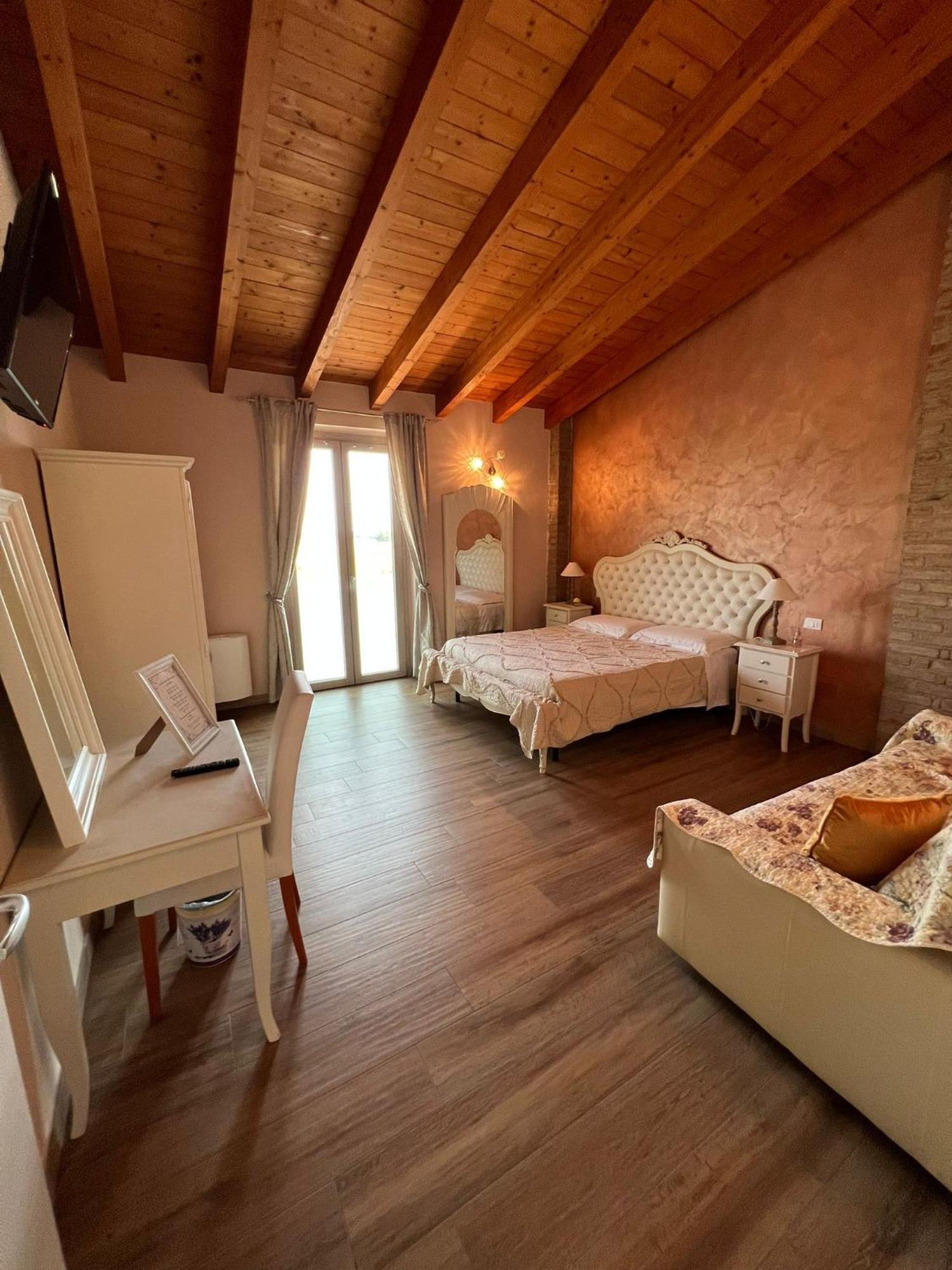 Agriturismo Le Fontanelle Da Valente Montichiari Extérieur photo