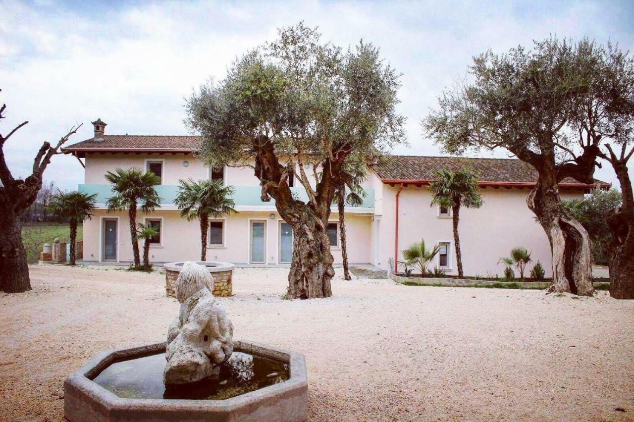 Agriturismo Le Fontanelle Da Valente Montichiari Extérieur photo